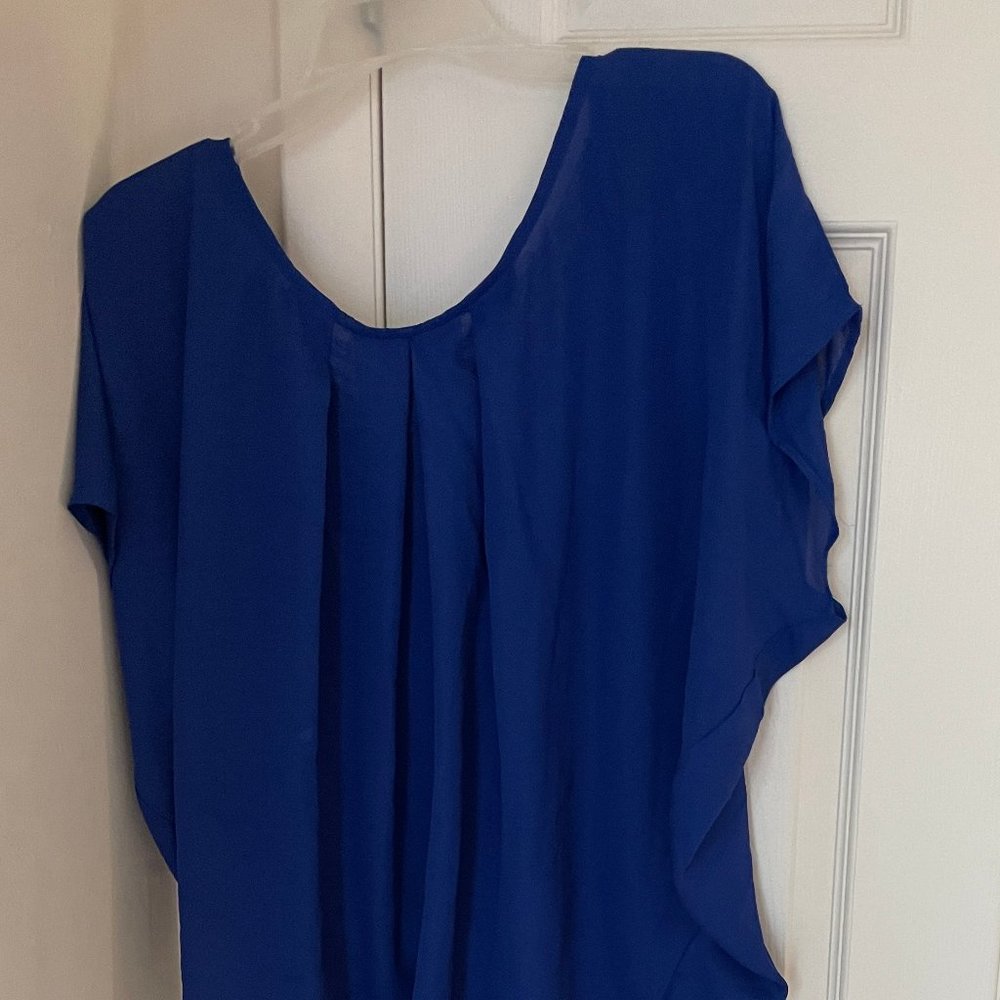 Blue shirts (Dual) / Tanktop size medium / Shirt size 1 X